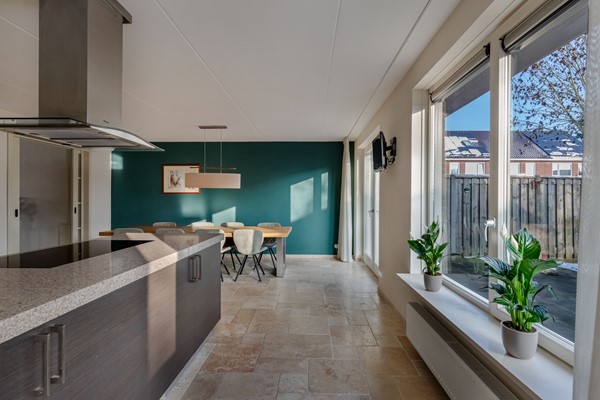 Medium property photo - Franklinhage 3, 8302 WD Emmeloord